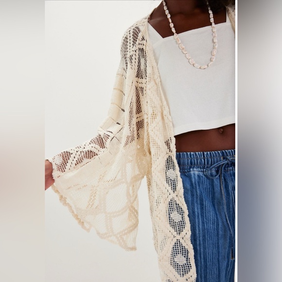 FREE PEOPLE Off The Coast Crochet Layer CARDIGAN - Picture 3 of 9